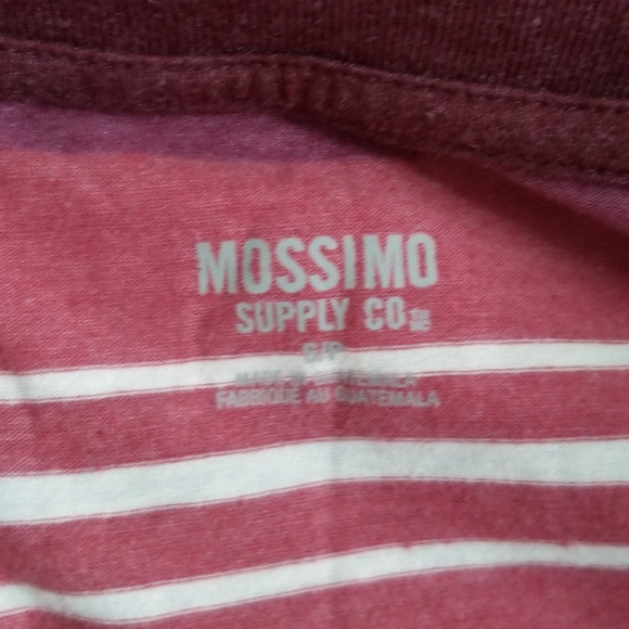 Mossimo Supply Co Tee - Picture 2 of 3